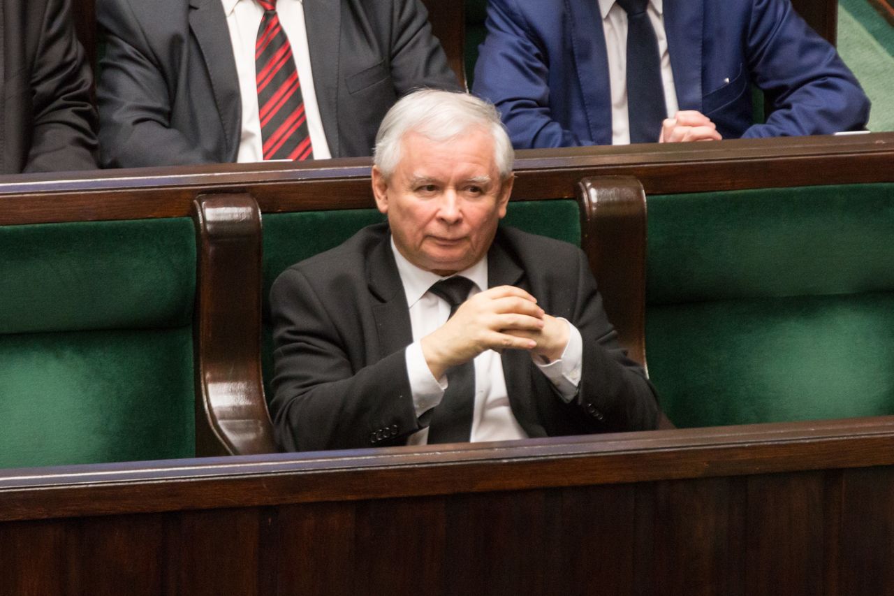 Nowy sondaż. Złe wieści dla PiS. "Kto ma więcej racji?"