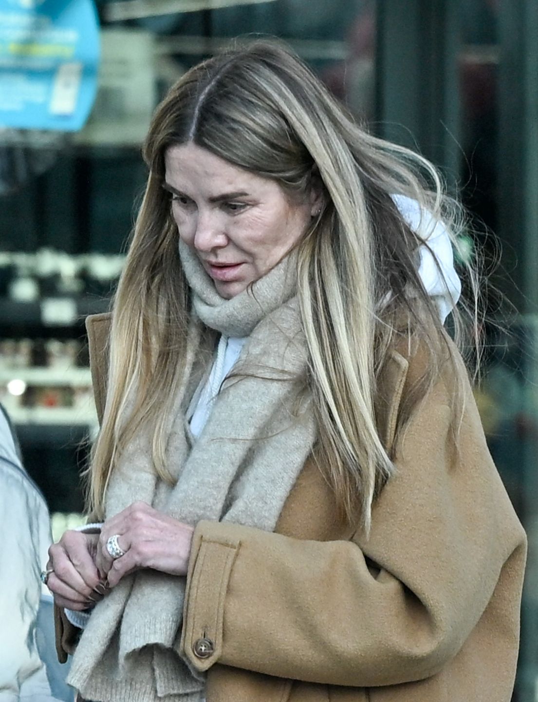 Naturalna Hanna Lis "przyłapana" na zakupach