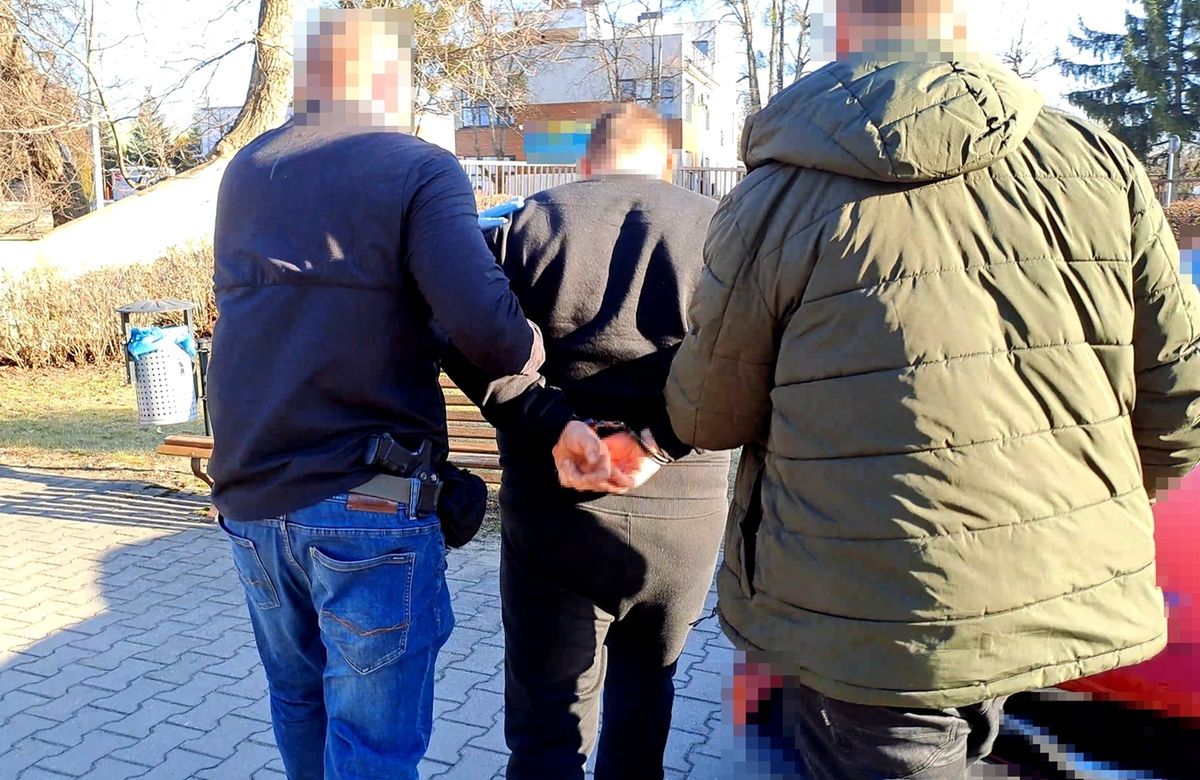 Trzydnik Duży: Dotkliwie pobił żonę i zostawił na mrozie. 48-latek odpowiada przed sądem za zabójstwo