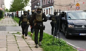 Antyterrorysta z Katowic zamieszany w produkcję klefedronu