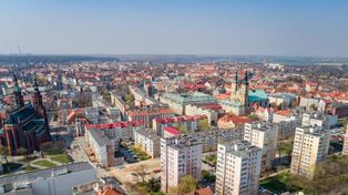Legnica: Ma mocno padać przez całą noc. Jest alert pogodowy