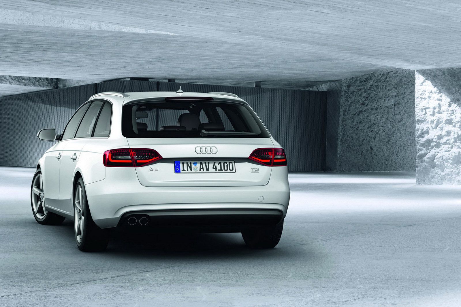 Audi A4/S4/Allroad (2012)