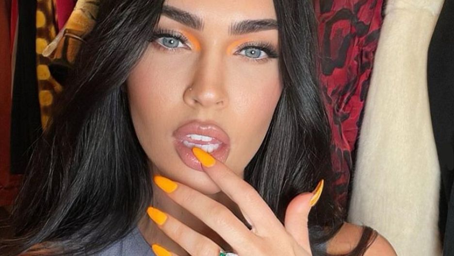 Megan Fox uwielbia pokazywać się od zmysłowej strony