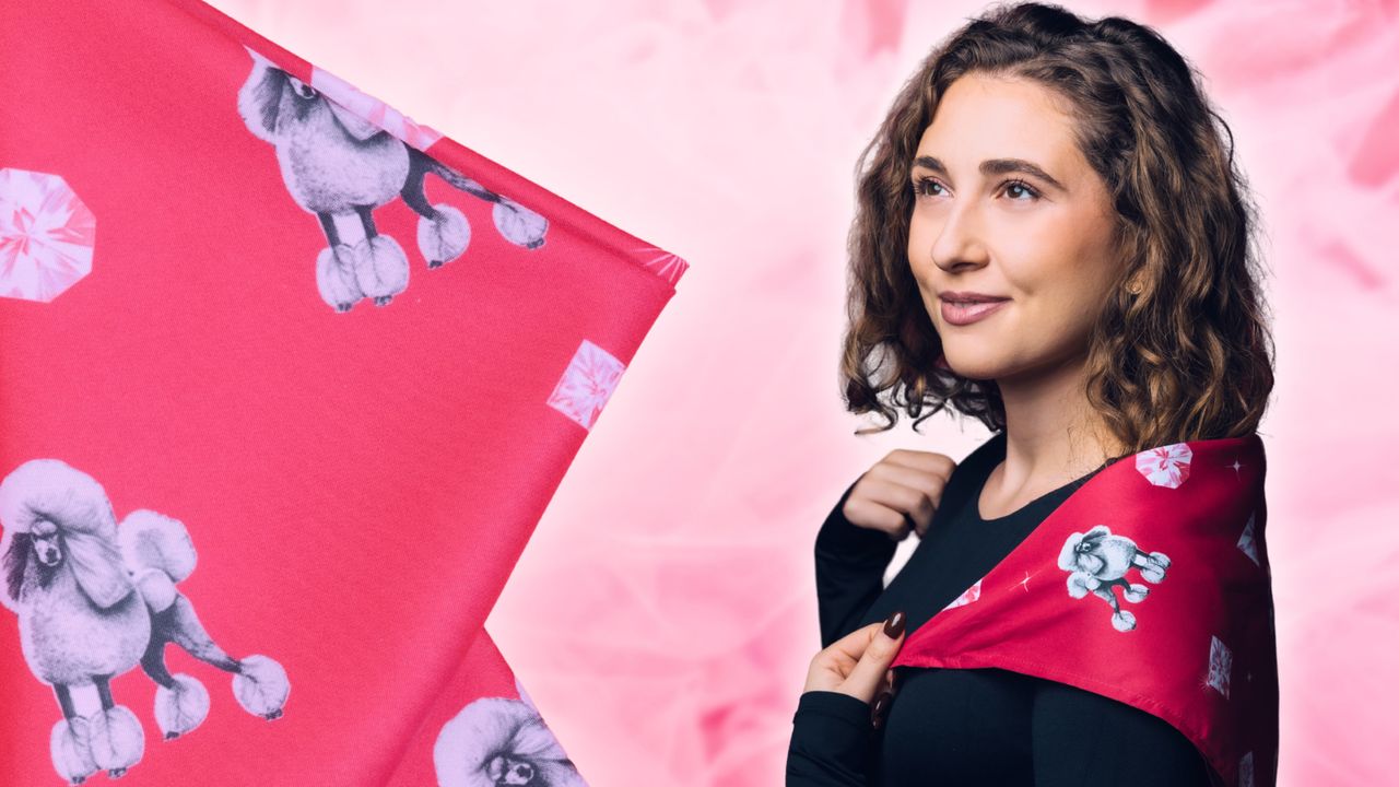Stylowy dodatek dla fanów plotek? Proszę bardzo! Weź udział w konkursie i wygraj apaszkę Pudelka