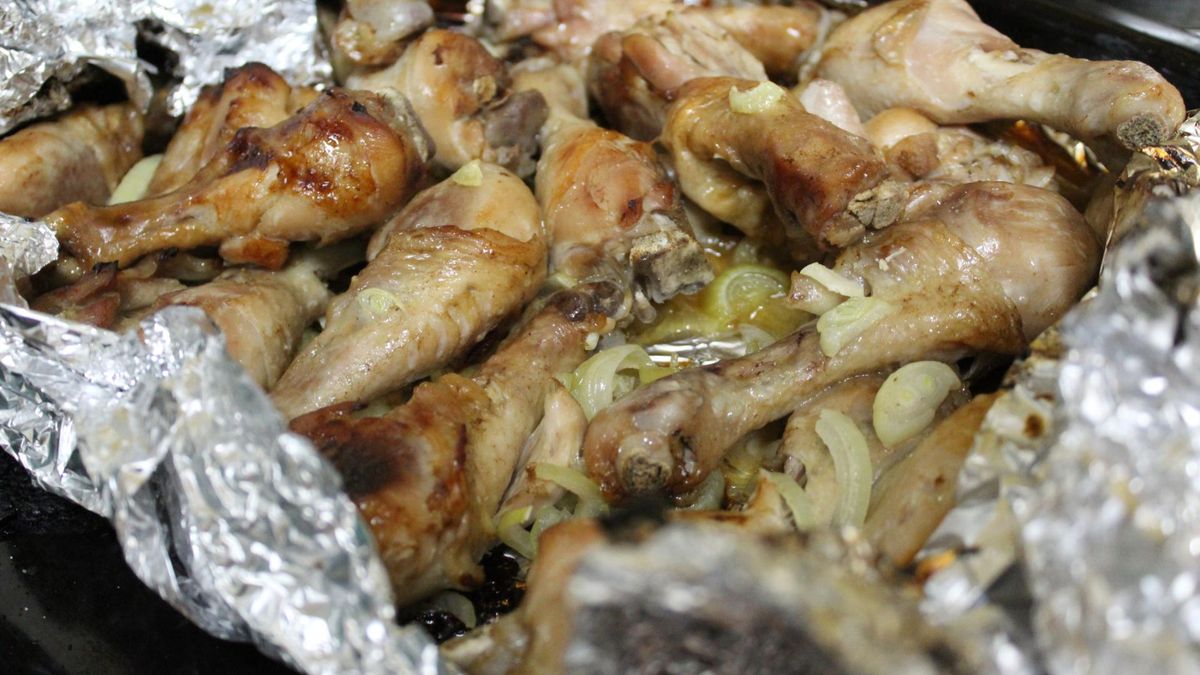 Kurczak nie taki zdrowy jak sądzono? Nowe wyniki badań niepokoją