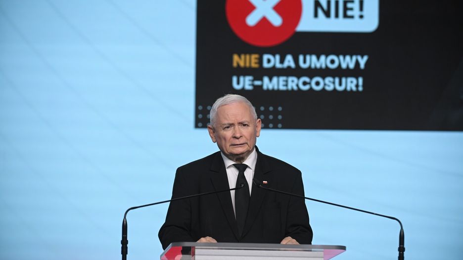 Jaros�aw Kaczy�ski
Marcin Obara
briefing, konferencja, konferencji, Nowogrodzka, partia, PiS, polityk, polityka, prasowej, prasowy, siedziba