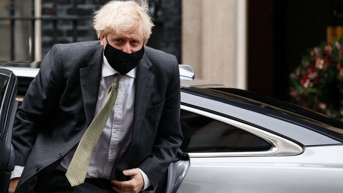 British Prime Minister Boris Johnson, Conservative Party leader and MP for Uxbridge and South Ruislip, wears a face mask returning to Downing Street from his weekly Prime Minister's Questions appearance in the House of Commons in London, England, on December 9, 2020. Johnson travels to Brussels later today where he is set to meet with European Commission President Ursula von der Leyen for talks intended to break the current deadlock in UK-EU negotiations over a post-Brexit trade deal. (Photo by David Cliff/NurPhoto via Getty Images)