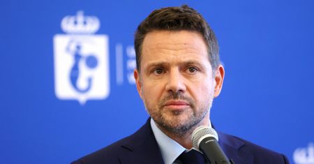 Polityk Ziobry uderza w Trzaskowskiego. "Dyplomatołek"
