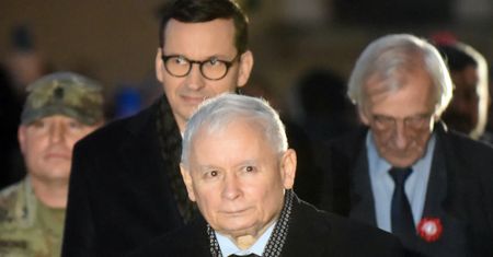 Kaczyński i Morawiecki nie przekonali posłów PiS. Mueller o "różnicy zdań"