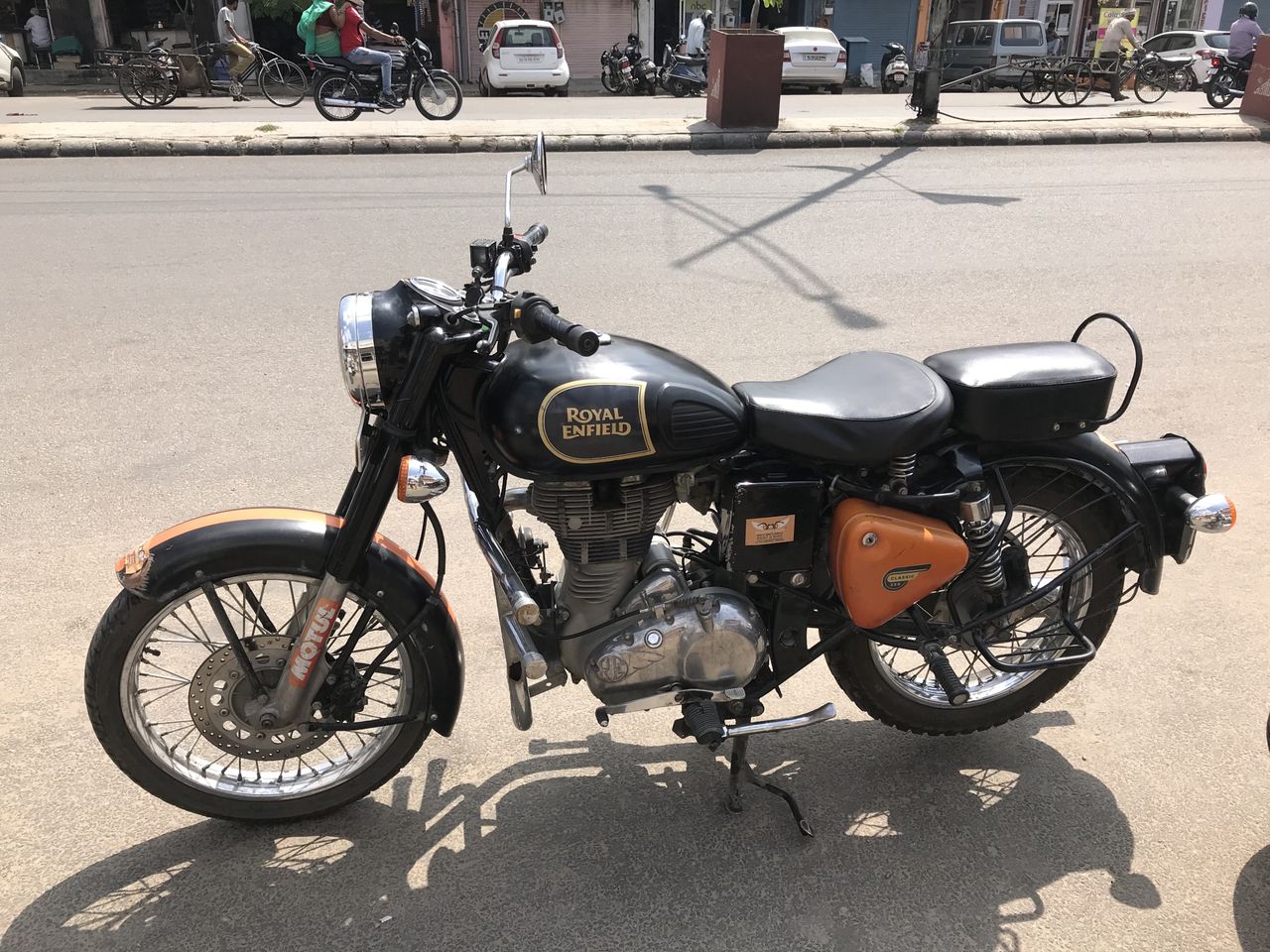 Royal Enfield Bullet 350