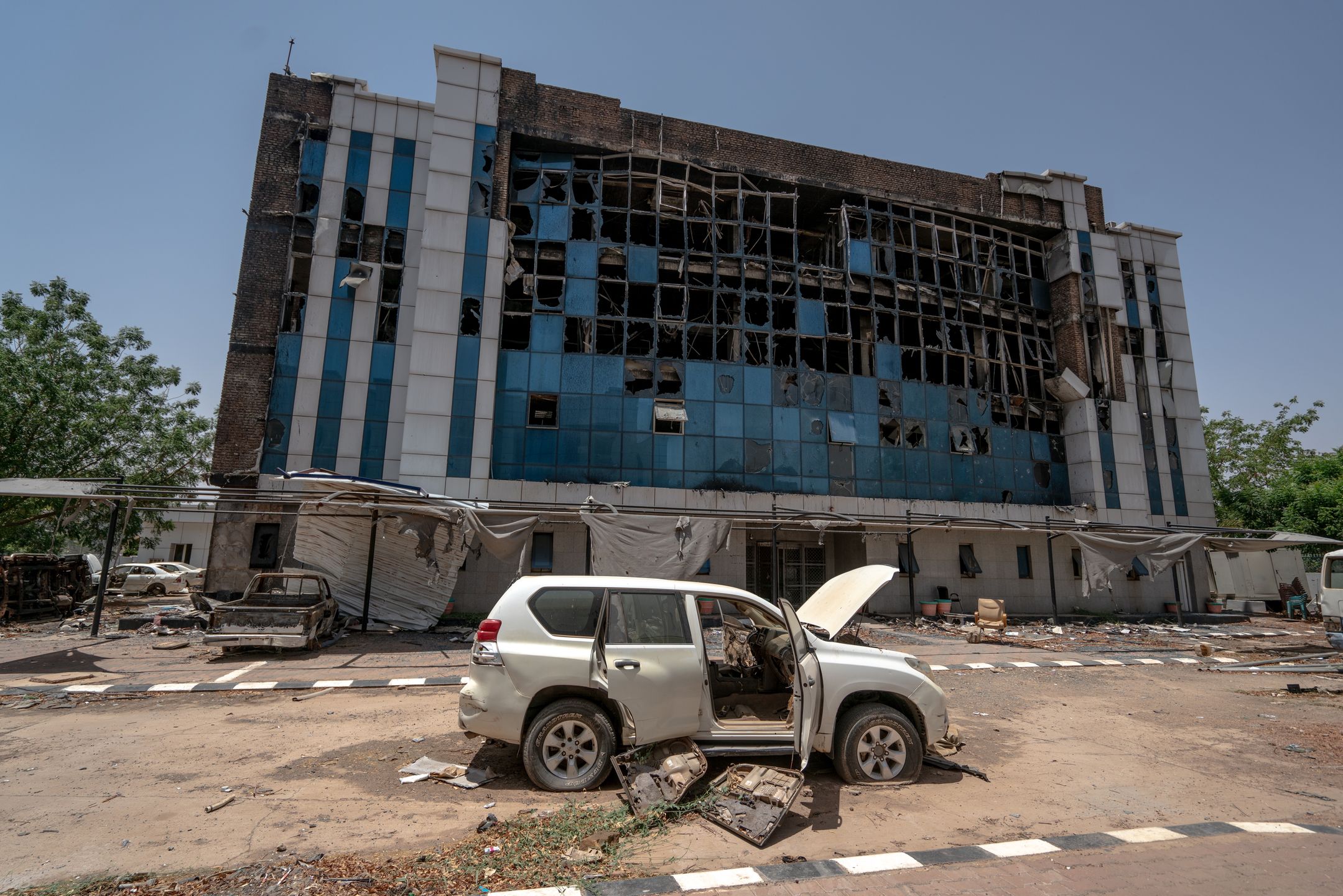 Zniszczenia w Chartumie, stolicy Sudanu. 24 kwietnia 2025