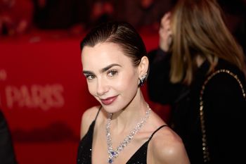 Lily Collins zagra Hepburn. Syn aktorki: "Mama by się skrzywiła"