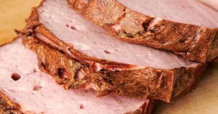 Niemcy jedzą na kilogramy. Bije na głowę zwykły pasztet i kiełbasę