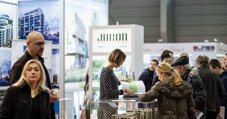 Kredytobiorcy stoją przed trudnym wyborem. Za kilka lat mogą żałować