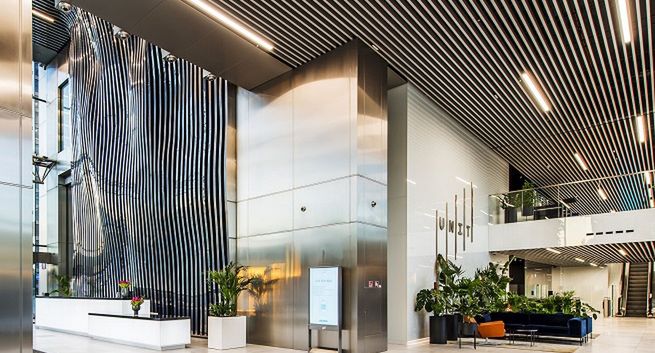 Polska siedziba Shopee w wieżowcu Warsaw Unit