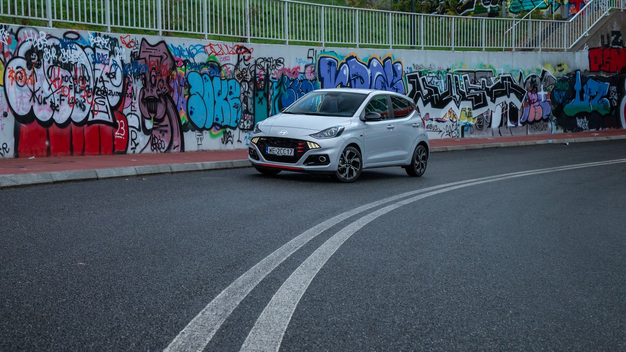 Test: Hyundai i10 N-Line po liftingu – wspaniały brzdąc z poważnym zgrzytem