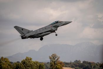 Nie wystraszyli się ceny. Chcą kupić 16 myśliwców