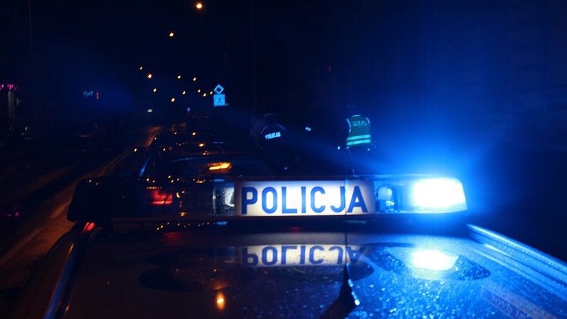 Legnica. Prowadził samochód pod wpływem narkotyków. W środku wiózł poszukiwaną 21-latkę