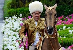 Budują mu pomniki, nazywają "Opiekunem". Szalony dyktator z Turkmenistanu
