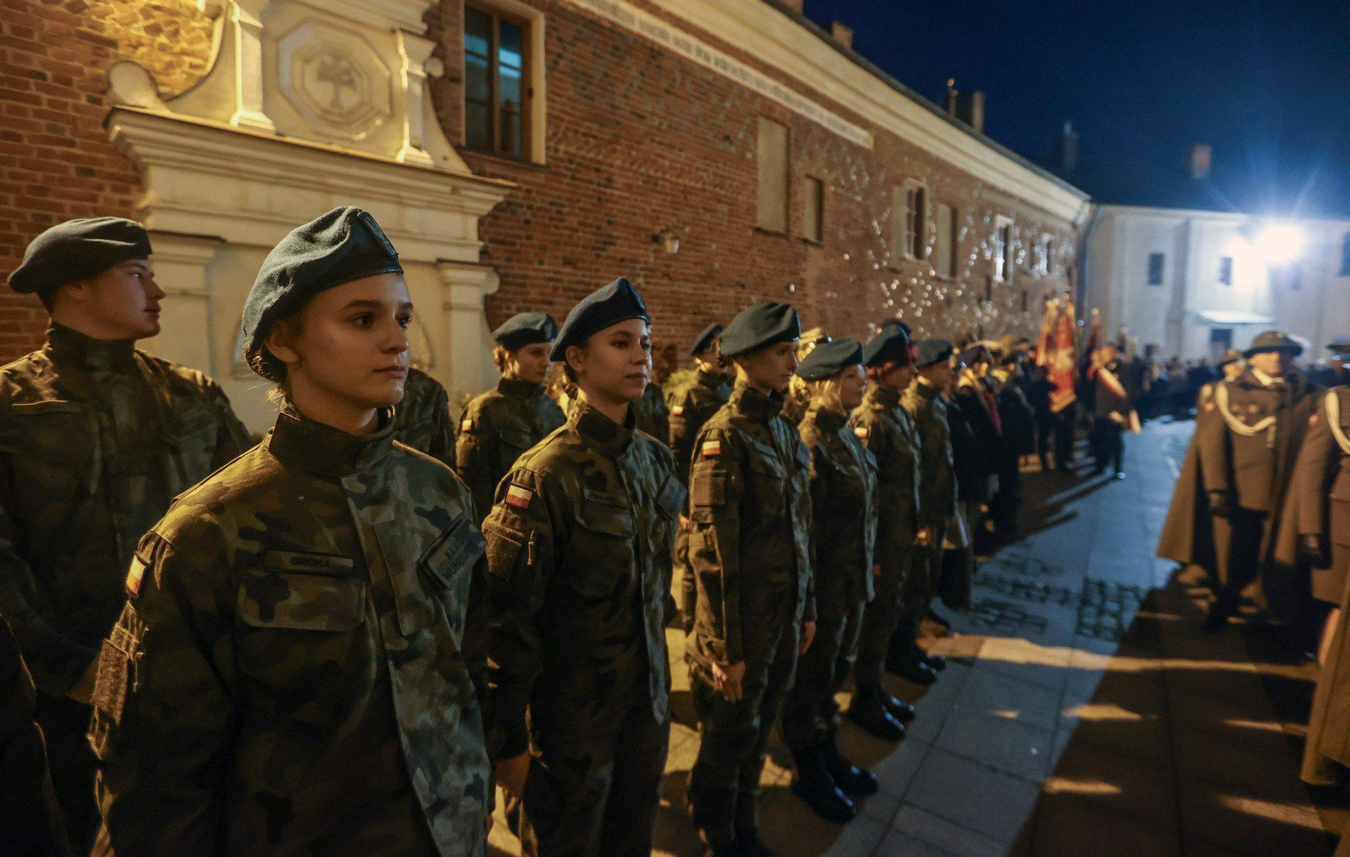 Saperzy 21. Batalionu otrzymali Chorągiew Wojska Polskiego na uroczystości w Przeworsku