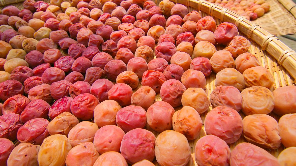 Śliwki umeboshi