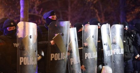 Policjant złamał rękę uczestniczce Strajku Kobiet. Rzecznik komentuje