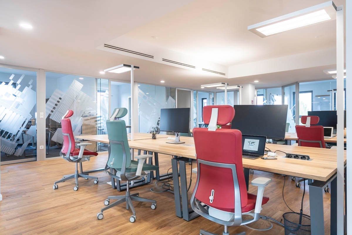 Jak urządzić biuro, by było wygodne i stylowe?