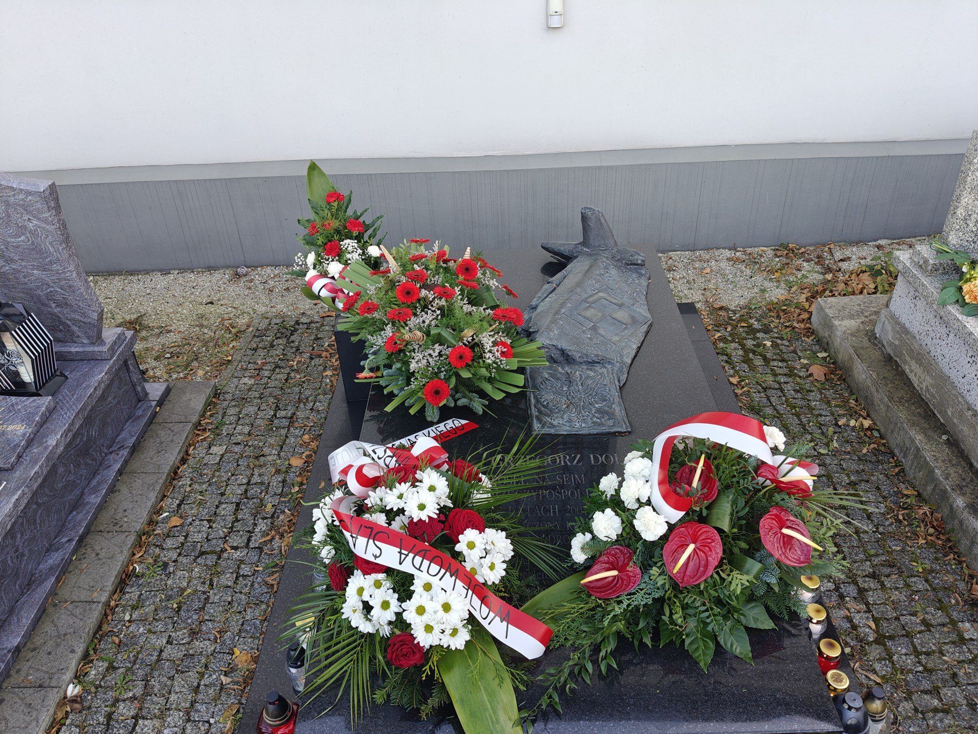 Przewijaj w dół, aby przejść do następnych zdjęć!