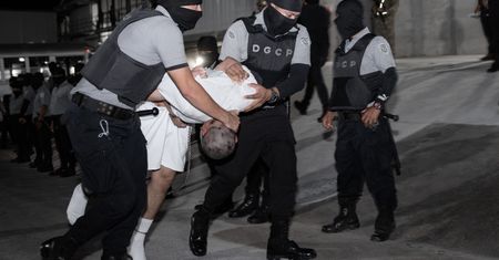 Terror, gwałty i bankomaty. USA stawiają zarzuty