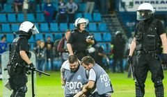 SDP i HFPC o policjantach przebranych za fotoreporterów: skrajnie nieodpowiedzialne, może obniżyć bezpieczeństwo dziennikarzy