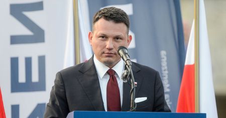Mentzen nie pobiera uposażenia? Oto co mówi jego oświadczenie