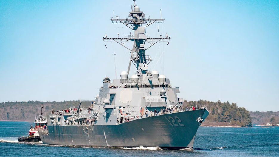 DDG 122 1: Niszczyciel USS John Basilone wychodzi na próby morsk