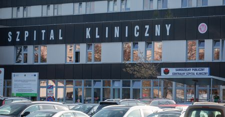 Warszawa. Przełomowa operacja. Niska temperatura zniszczyła raka nerki