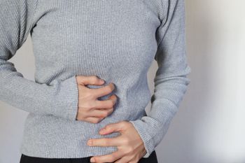 Gastroenterolog ostrzega przed tą przekąską. Wylicza, ile trucizn zawiera
