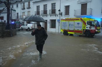 Pogodowy koszmar na Wyspach Kanaryjskich. Ewakuowano mieszkańców