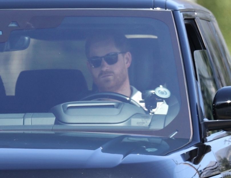 Książę Harry i Meghan Markle przyłapani podczas samochodowej przejażdżki po Santa Barbara