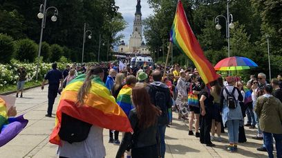 Kolejny kierowca homofobusa skazany. Tym razem w Częstochowie