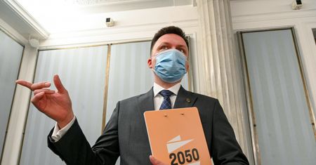 Hołownia do Kaczyńskiego: "niech pan przeprosi"
