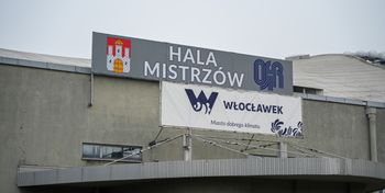 Włocławek: Idziesz dziś na mecz Anwilu? W korytarzu Hali Mistrzów specjalna akcja