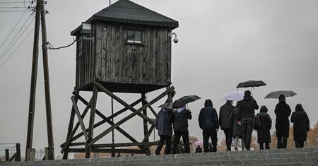 Kontrowersyjna aukcja. Ujawniają, jakie przedmioty wystawiono