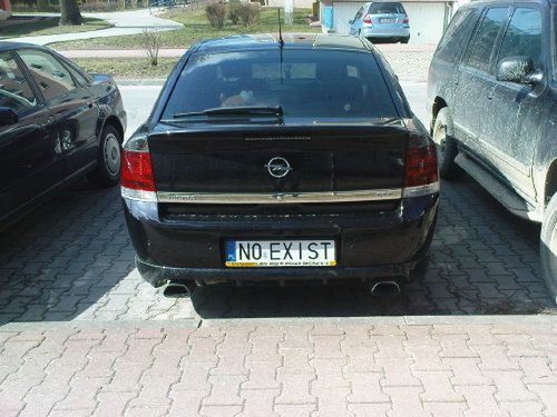 N0 EXIST (fot. samochodyswiata.pl)