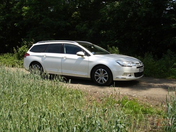 Citroen C5 Tourer 2,0 HDI Exclusive – Francja elegancja [test autokult.pl]