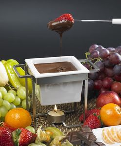 Sezon na truskawki. Próbowałaś ich z czekoladowym fondue?