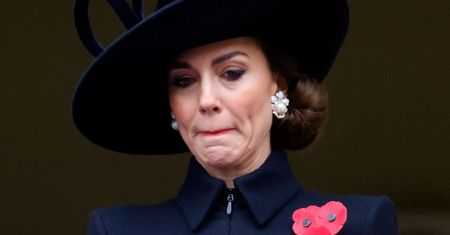 Kate Middleton przeszła operację jamy brzusznej. Doktor spekuluje o szczegółach zabiegu: "Dość RZADKI PRZYPADEK"
