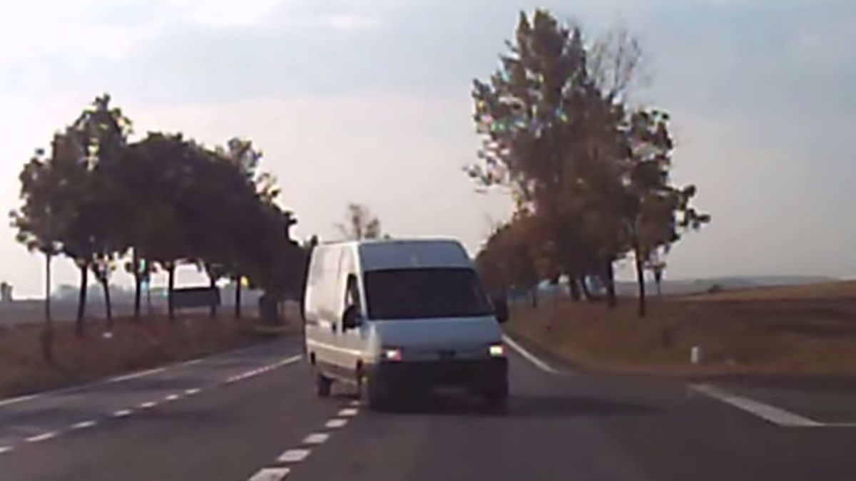 O włos od wypadku: kierowca wykazał się refleksem 1