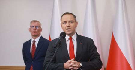 "Państwo sobie nie radziło". Nawrocki o sytuacji na granicy