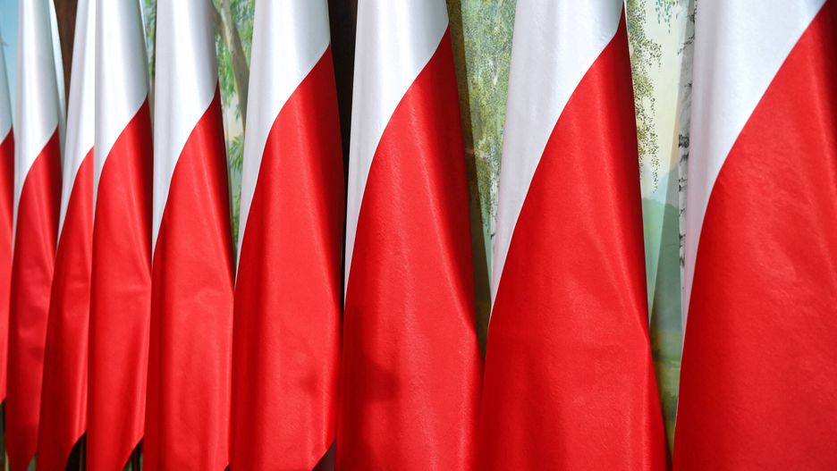 Flaga w każdej gminie. Rząd zrealizuje obietnicę