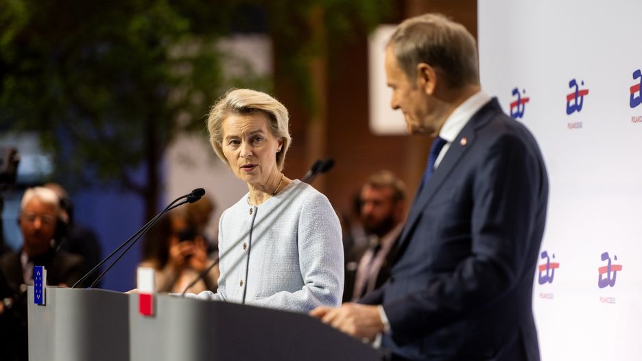 GDANSK, POLAND - FEBRUARY 7: Ursula von der Leyen speaks to the media during press briefing at the European Solidarity Center in Gdansk. Polish Prime Minister Donald Tusk holds a press conference with European Commission President Ursula von der Leyen on February 7, 2025 in Gdansk, Poland. A two-day meeting of EU commissioners is being held here, organized under the Polish Presidency of the EU Council, which started on January 1. (Photo by Mateusz Slodkowski/Getty Images)