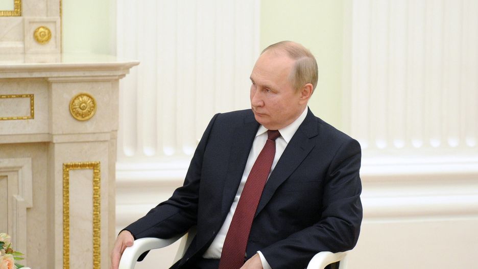 Russian President Vladimir Putin meets with Turkmen People's Council Chairman and Turkmenistan's former president at the Kremlin in Moscow, Russia, 03 November 2022. EPA/MIKHAIL KLIMENTYEV / KREMLIN POOL / SPUTNIK MANDATORY CREDIT Dostawca: PAP/EPA.