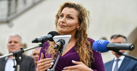 Weźmie mandat po Kamińskim i zdradzi PiS? Jest reakcja
